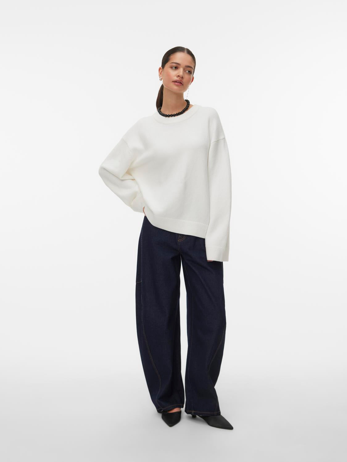 model_shot-front